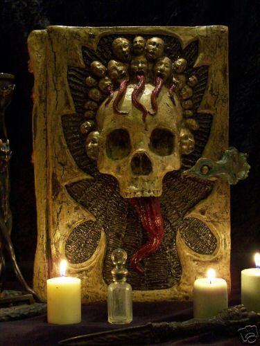 Cover of Simon Necronomicon Amulet Of Protection